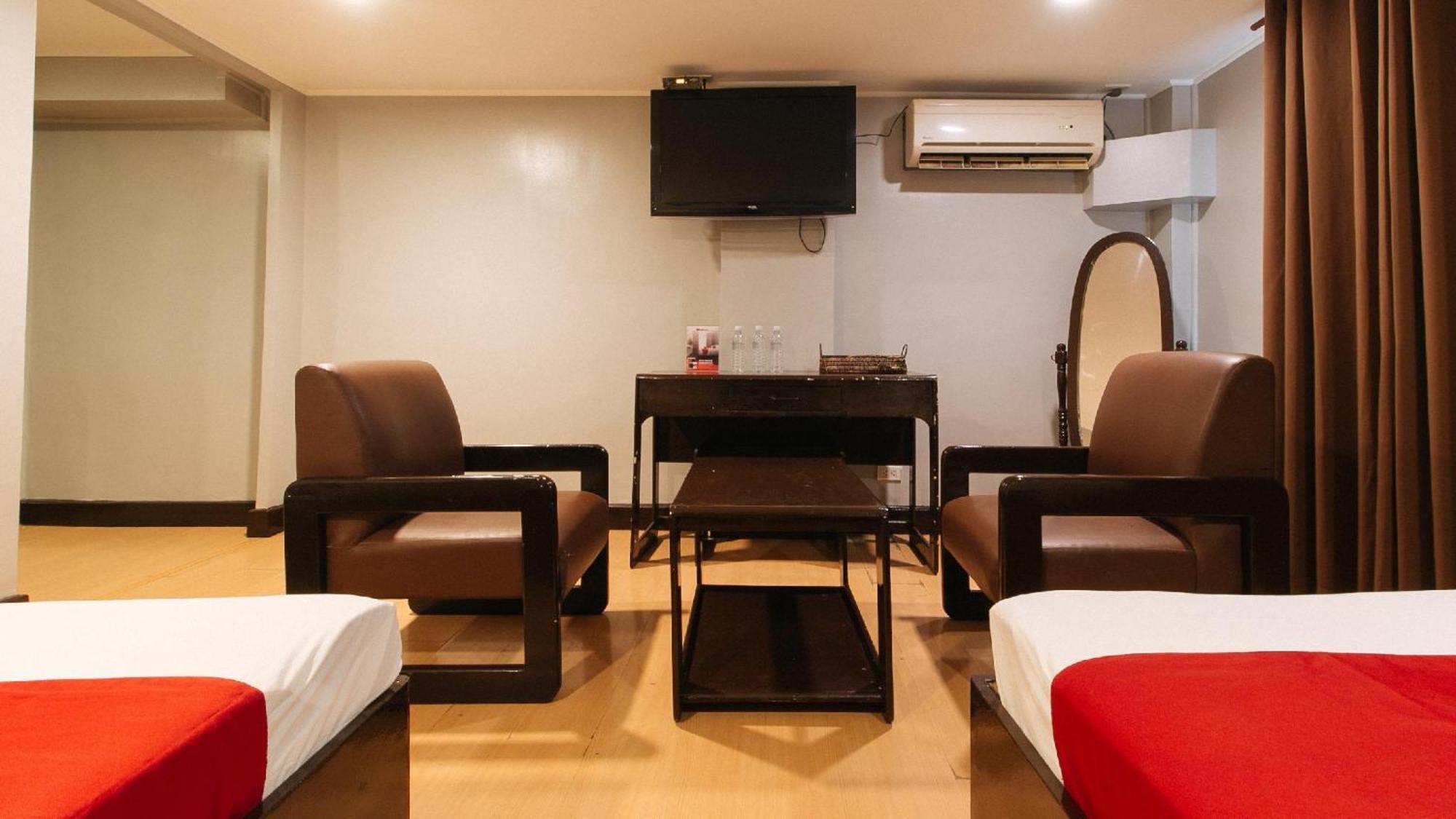 Reddoorz At Homa Resort Hotel Santiago  外观 照片